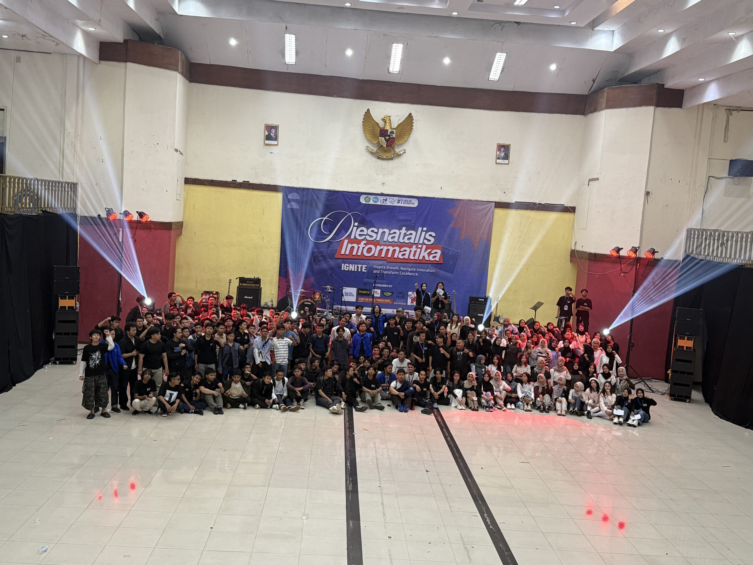 HMIF UNSIL Rayakan Dies Natalis Informatika ke-20 dengan Beragam Lomba dan Pertunjukan diGedung Mandala